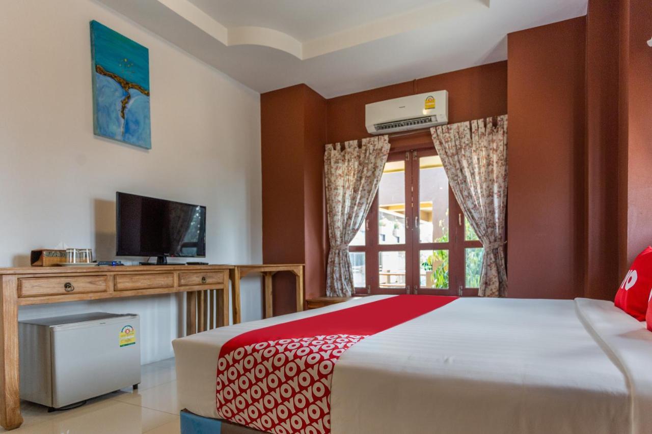 Yellow Tique Hotel Lampang Extérieur photo