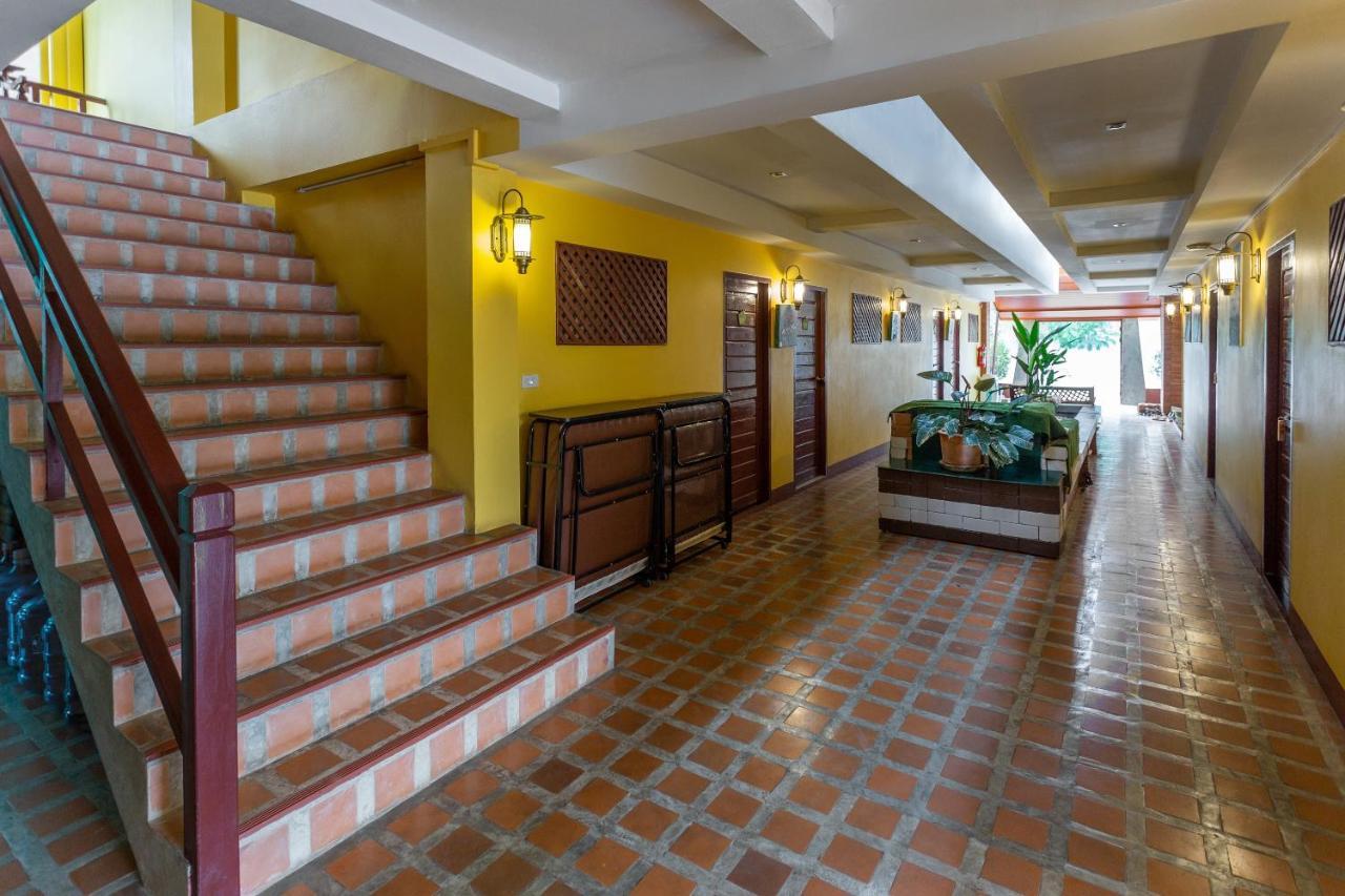 Yellow Tique Hotel Lampang Extérieur photo