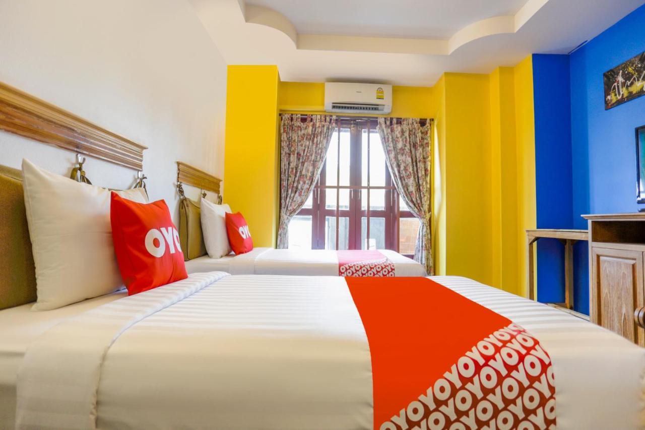 Yellow Tique Hotel Lampang Extérieur photo